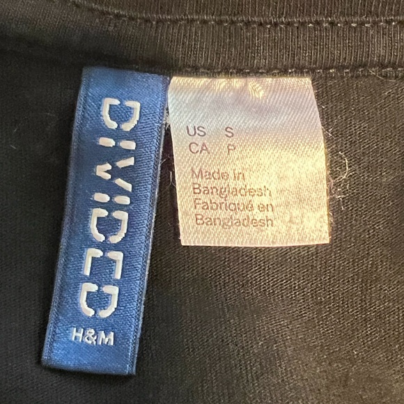 H&M Divided t-shirt - Picture 9 of 9